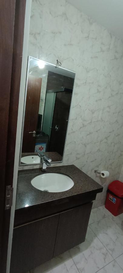 Appartement Departamentoo Nuevo Amoblado Cerca A Uagrm, Con Excelente Vista à Santa Cruz de La Sierra Extérieur photo